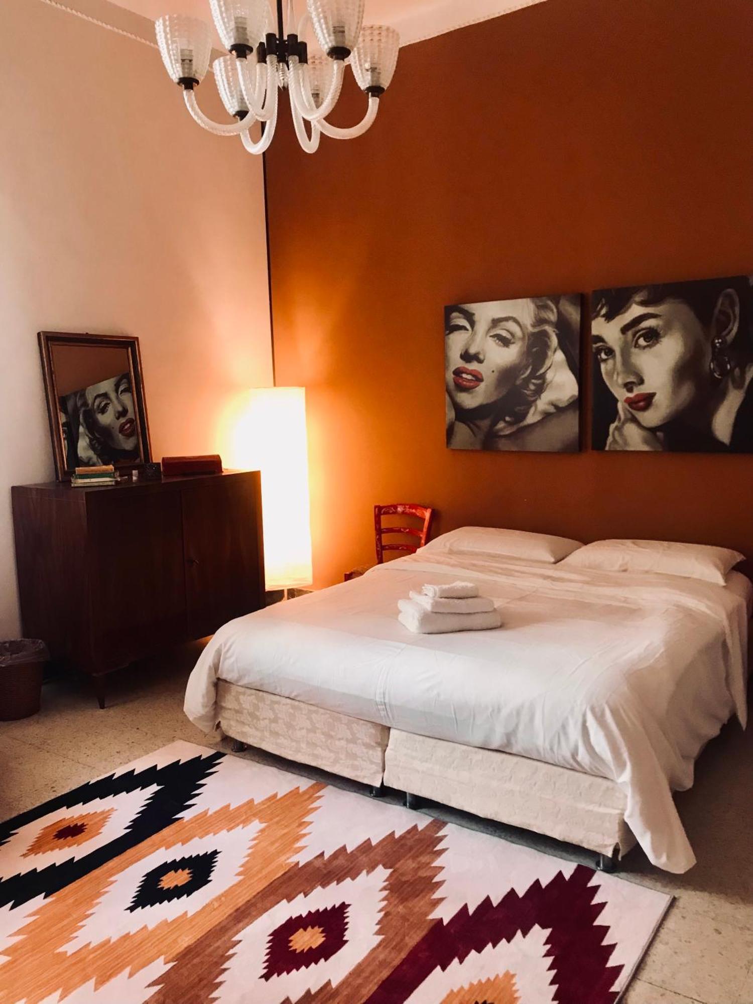 Donna Franca Bed & Breakfast Lecce Bagian luar foto