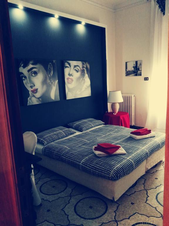 Donna Franca Bed & Breakfast Lecce Bagian luar foto